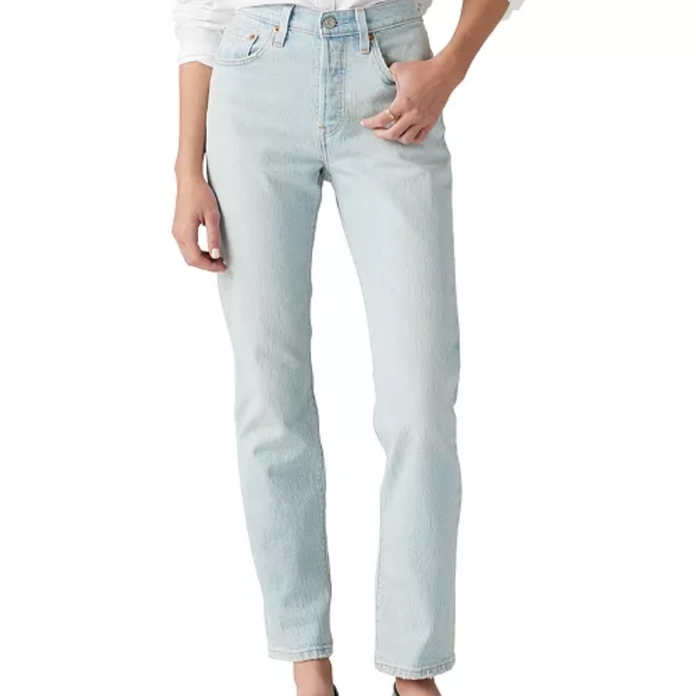 Levi's 501 Light Wash Original Fir Straight Jean